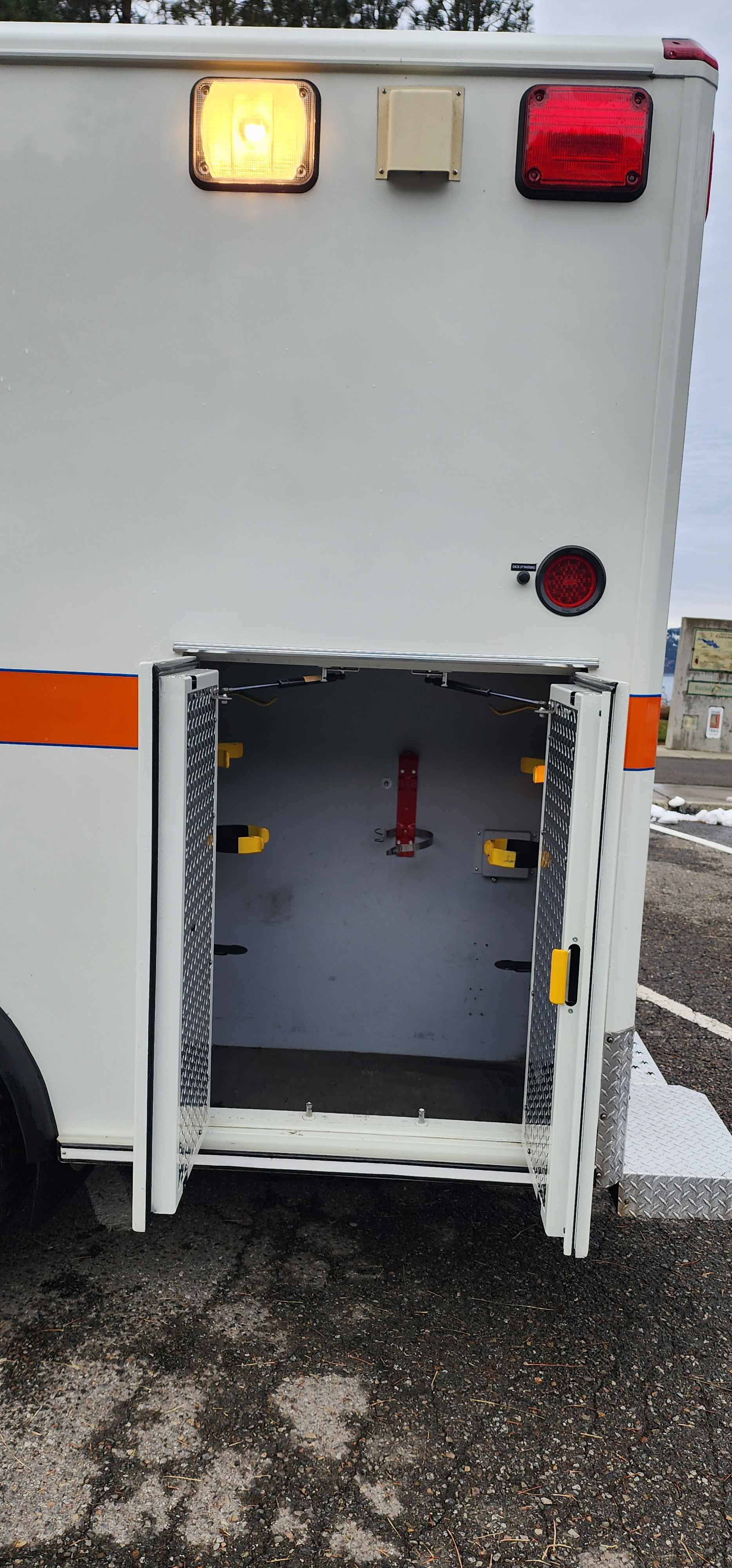 2011 Wheeled Coach International Ambulance | Firetrucks Unlimited