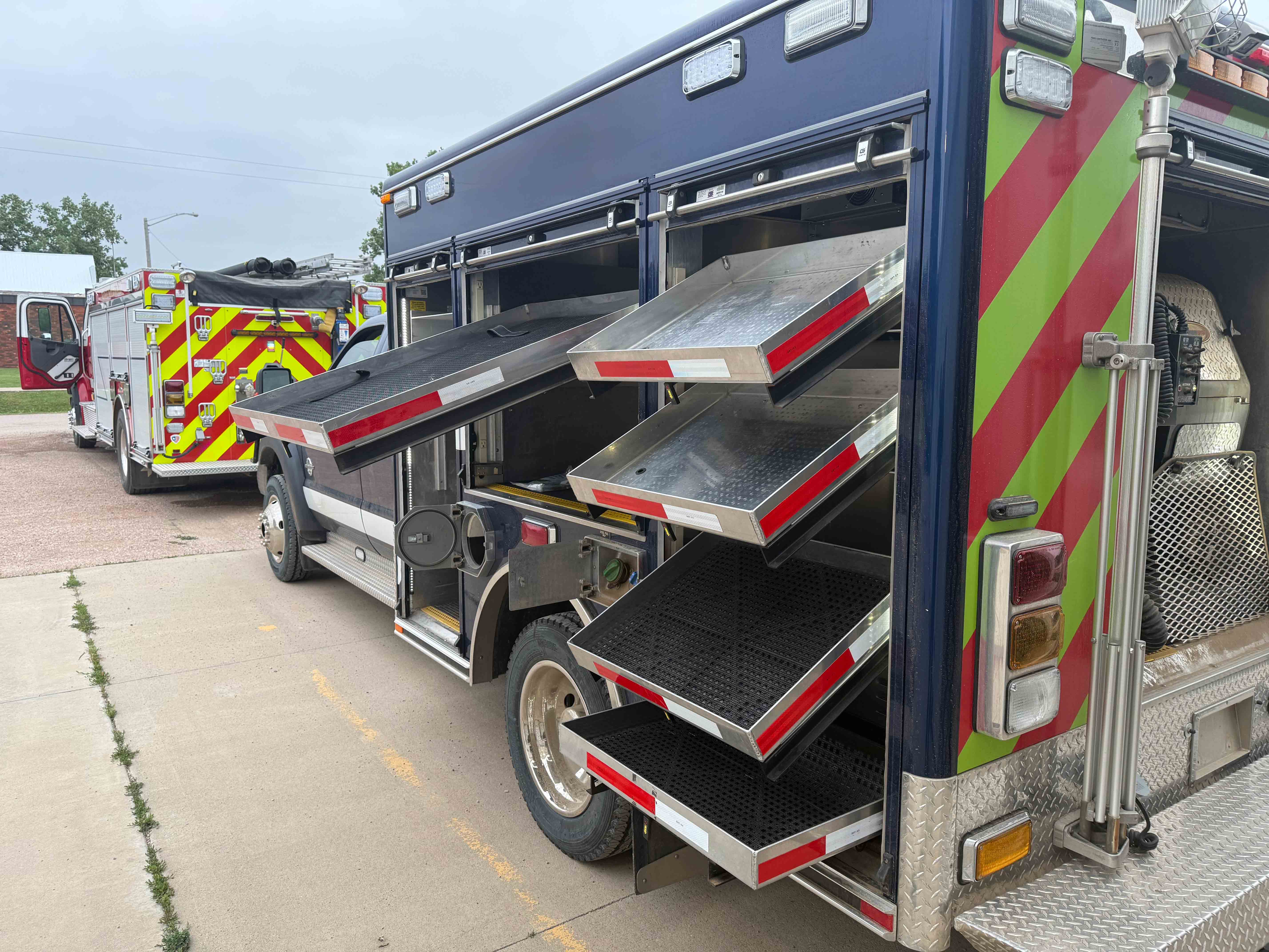 2012 Maintainer Ford F-450 4X4 Commercial Rescue | Firetrucks Unlimited
