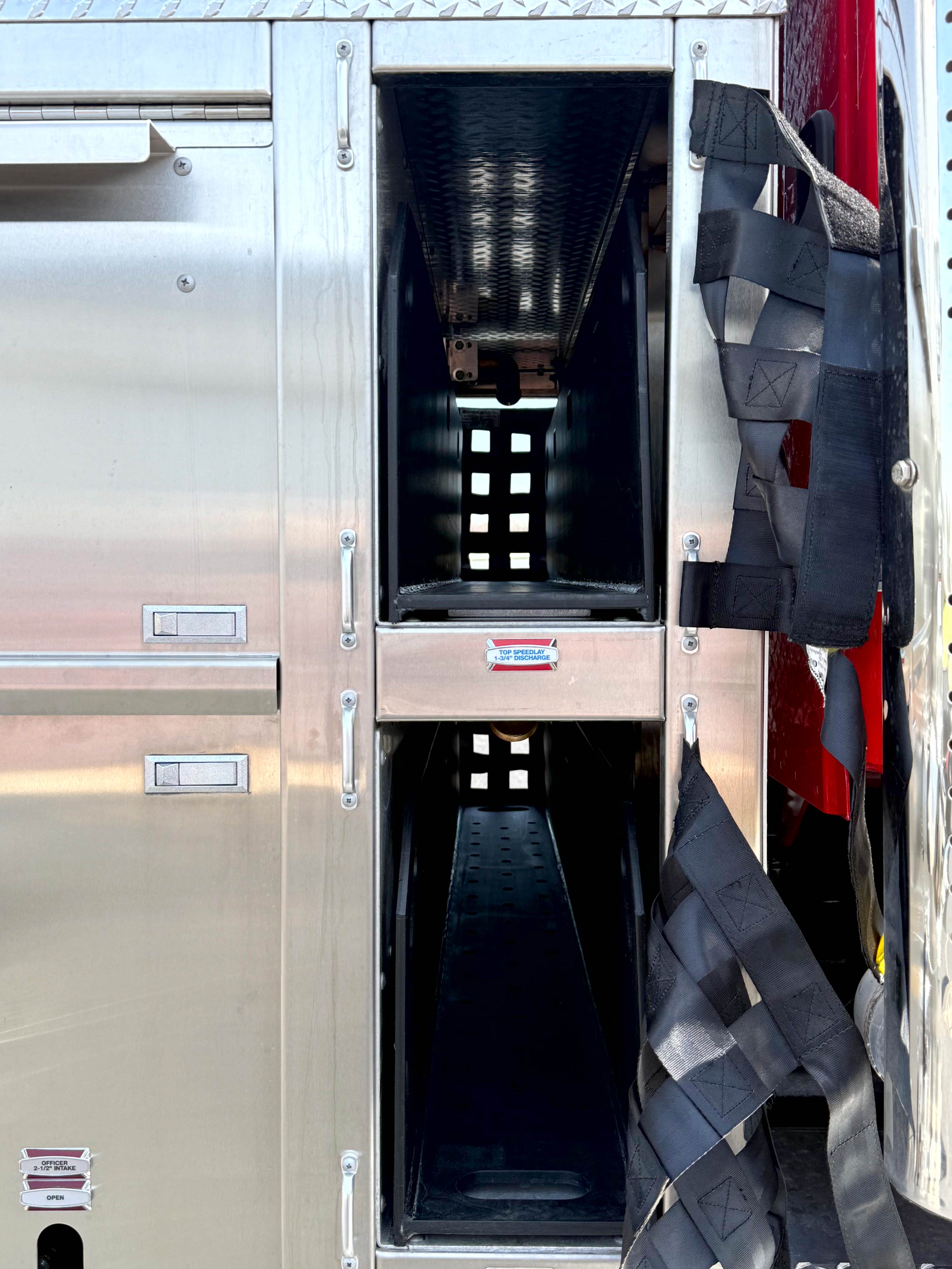 2025-toyne-freightliner-4x4-commercial-pumper-firetrucks-unlimited