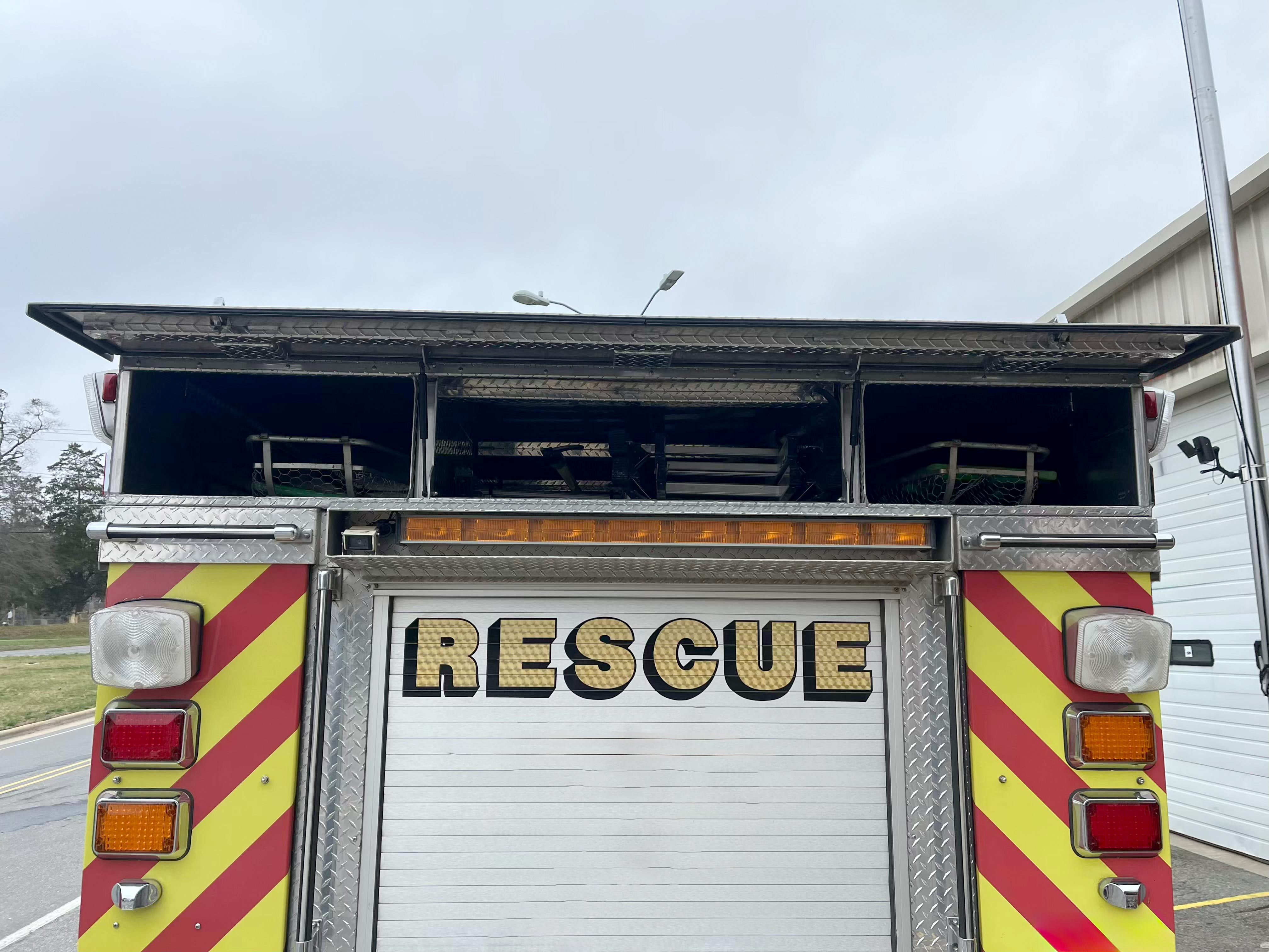 2008 GMC 5500 Commercial Rescue | Firetrucks Unlimited