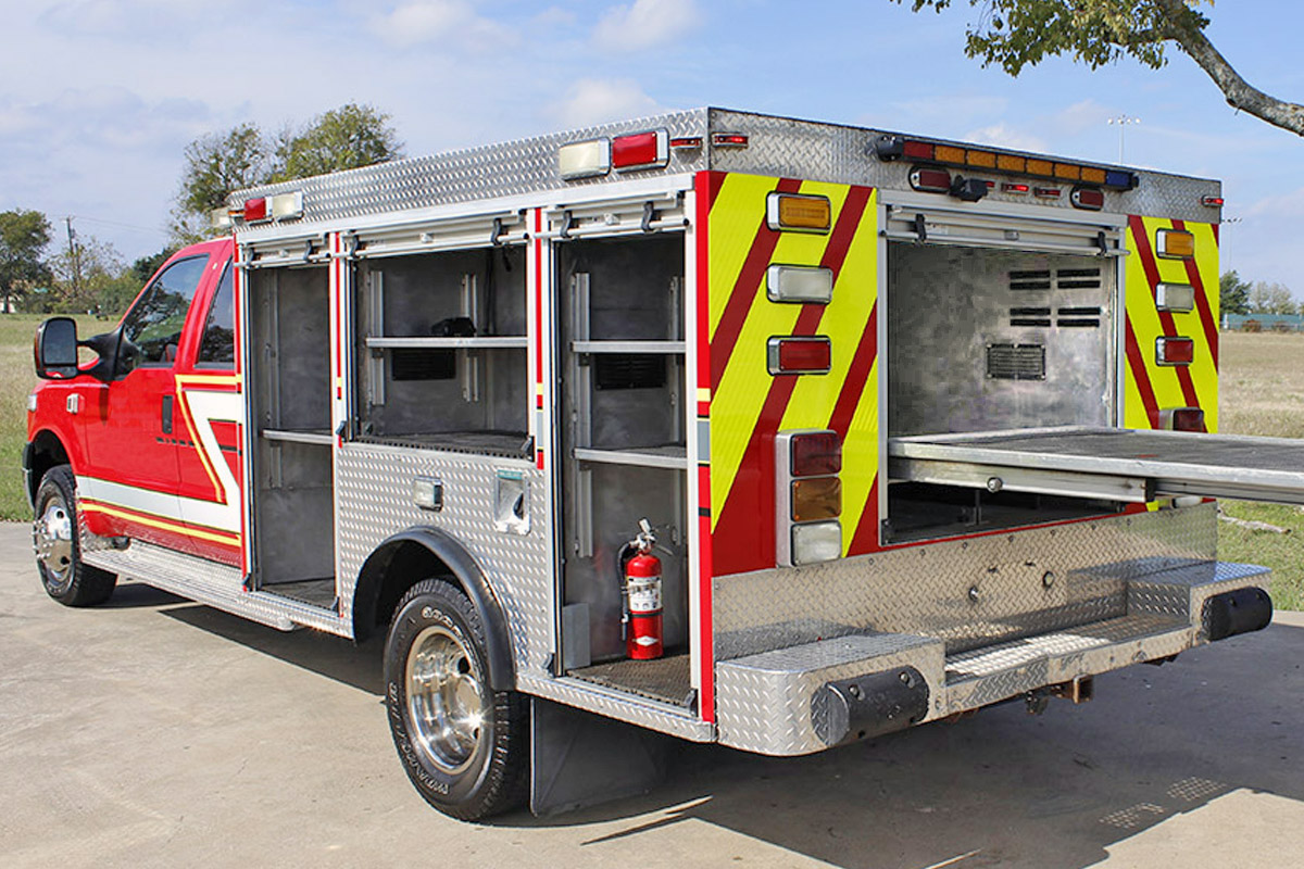 2006 Ford F-350 4x4 Light Rescue | Used Truck Details