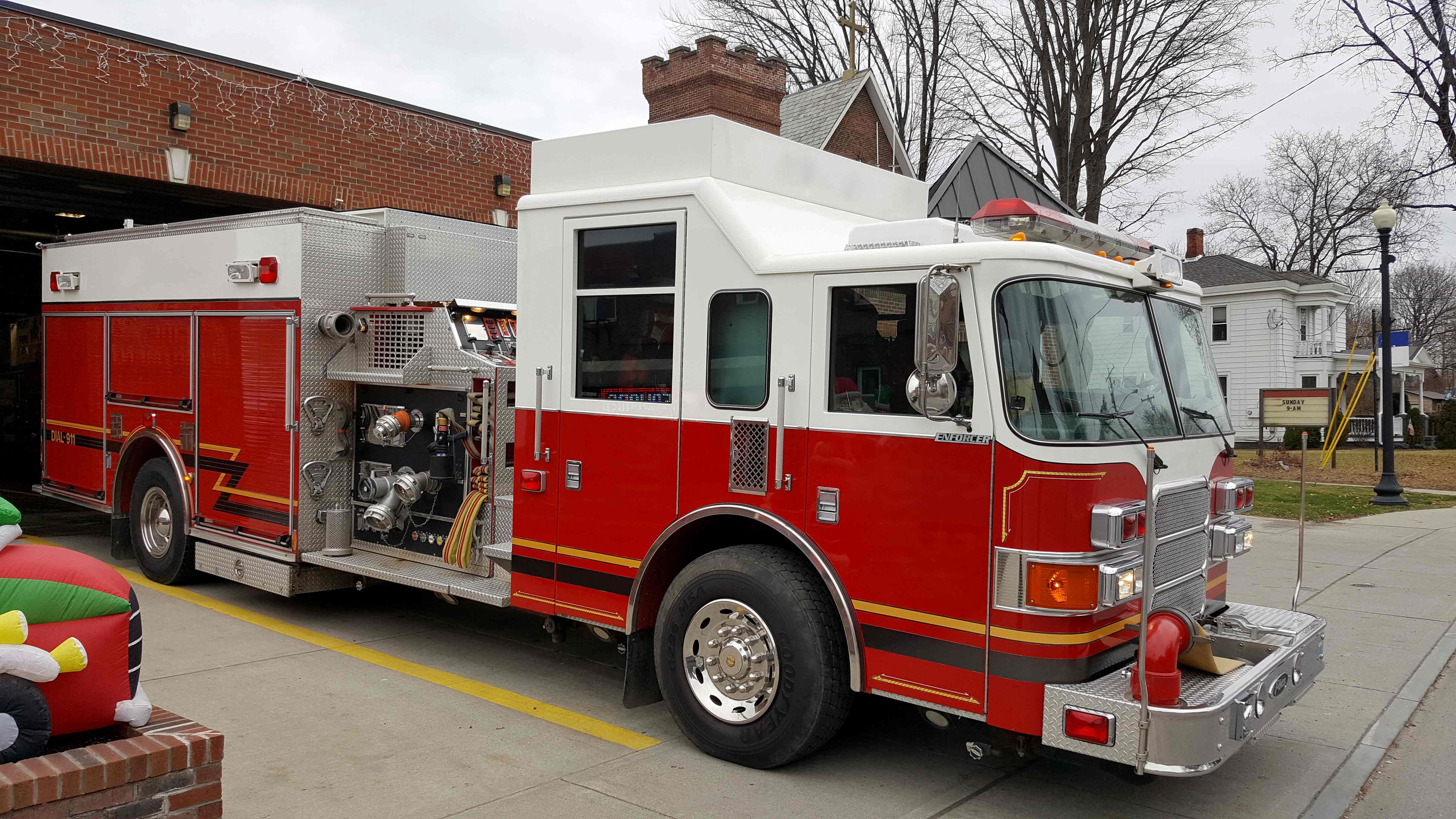 2003 Pierce Enforcer Rescue Pumper | Used Truck Details