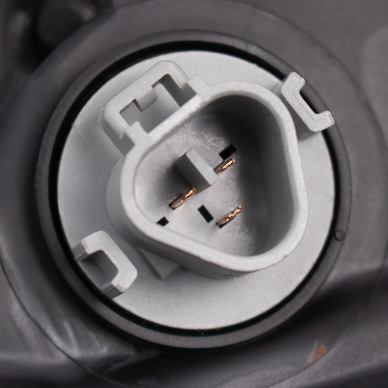 TRQ 2 Piece Headlight Assembly Set Chrome Bezel Driver & Passenger Side Compatible with Toyota Rav4 Adventure Limited XLE XLE Premium 2019-2021 Rav4 TRD Off-Road 2020-2021