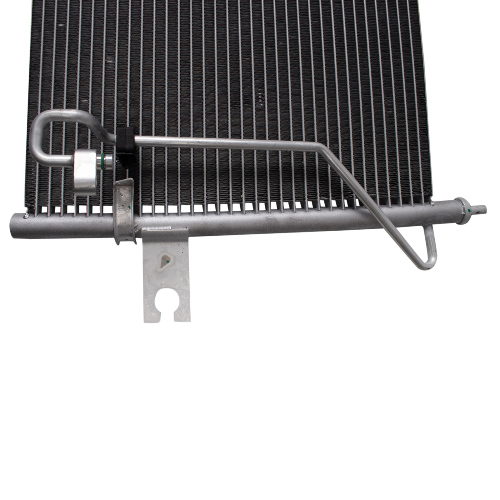 TRQ Air Conditioning A/C Condenser Compatible with 1998-2002 Nissan Frontier 2000-2002 Xterra NI3030106