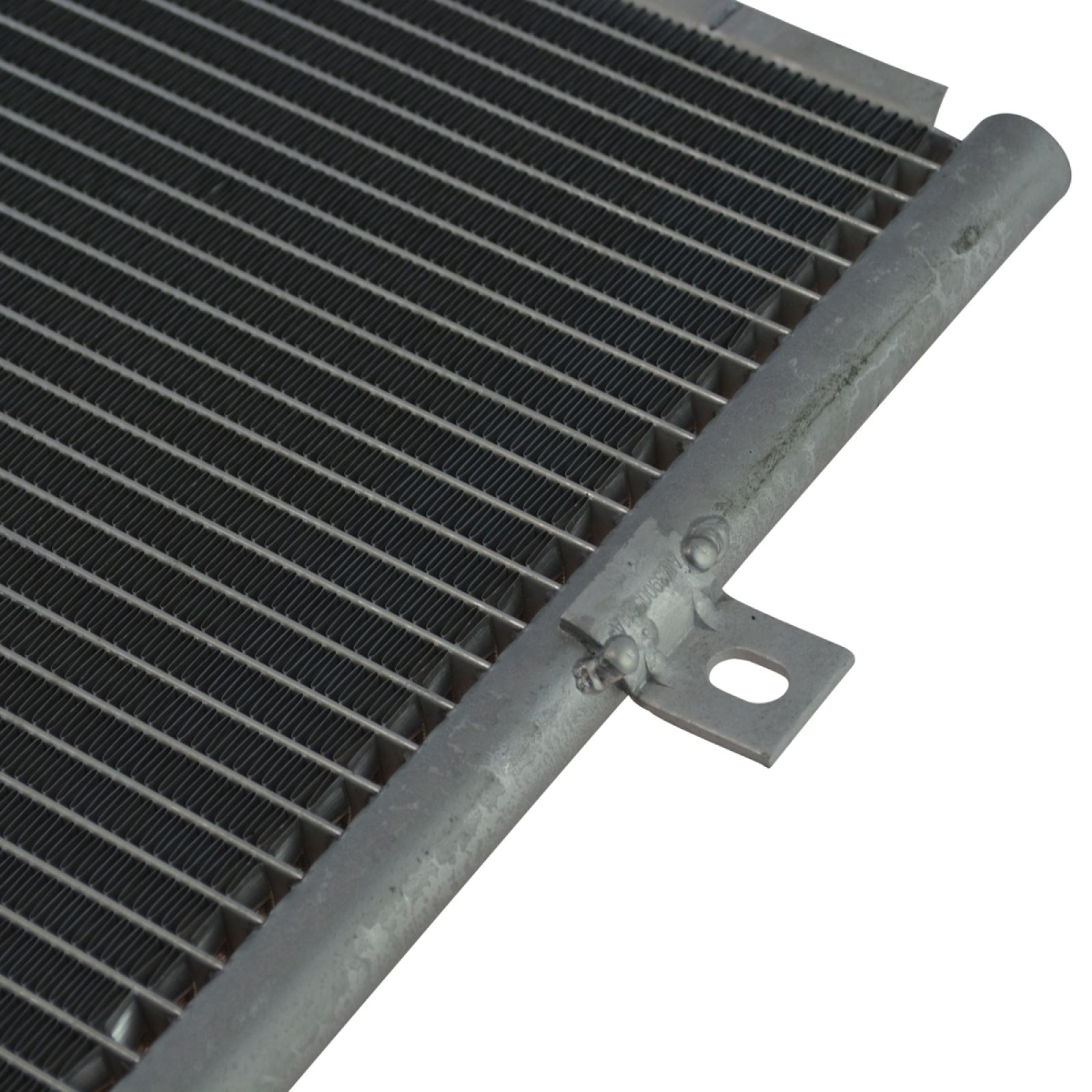 TRQ Air Conditioning A/C Condenser Compatible with 1999-2004 Jeep Grand Cherokee CH3030152