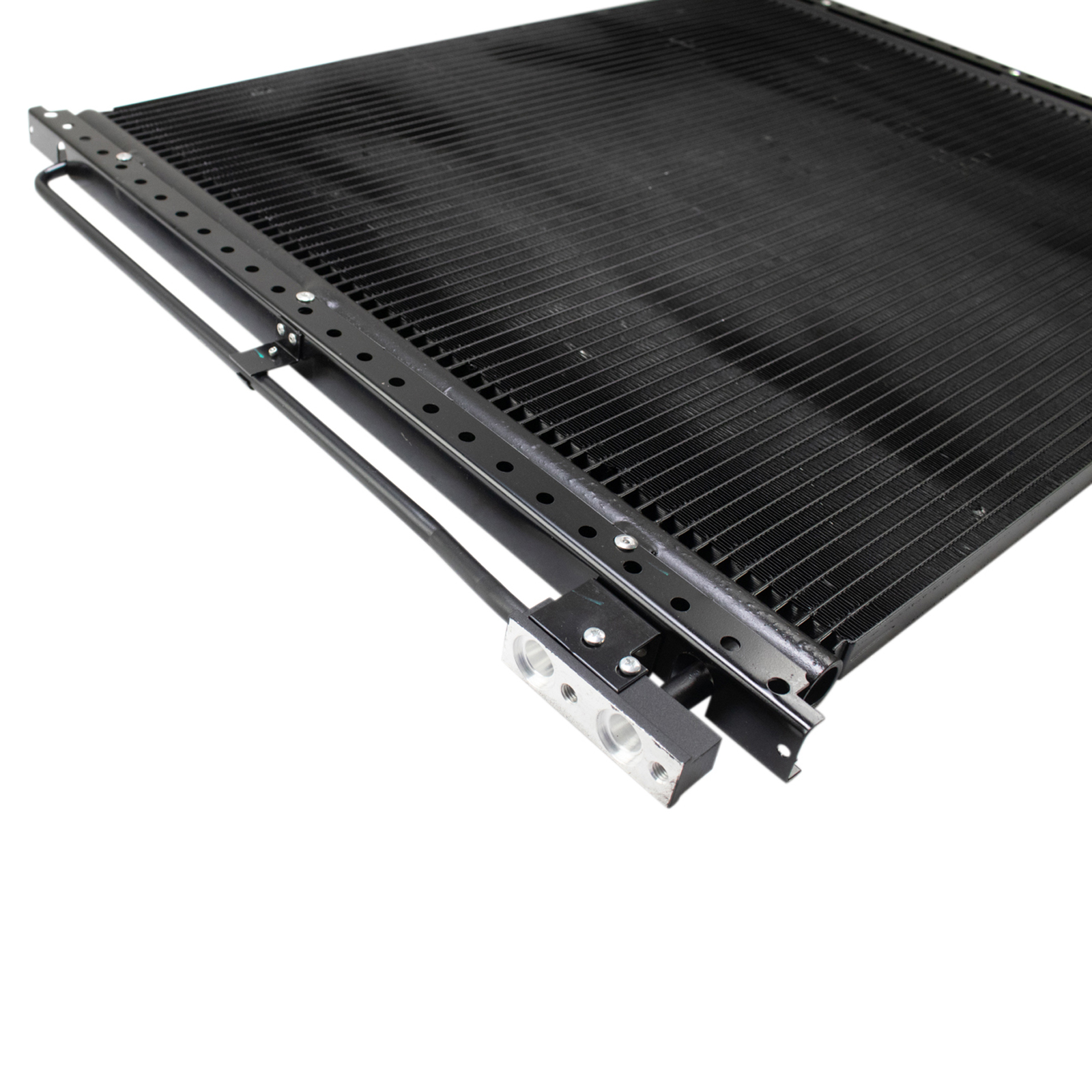TRQ Air Conditioning A/C Condenser Compatible with 2000-2005 Ford Excursion 1999-2007 F-250/F-350/F-450 Super Duty F-550 Super Duty F53 FO3030137