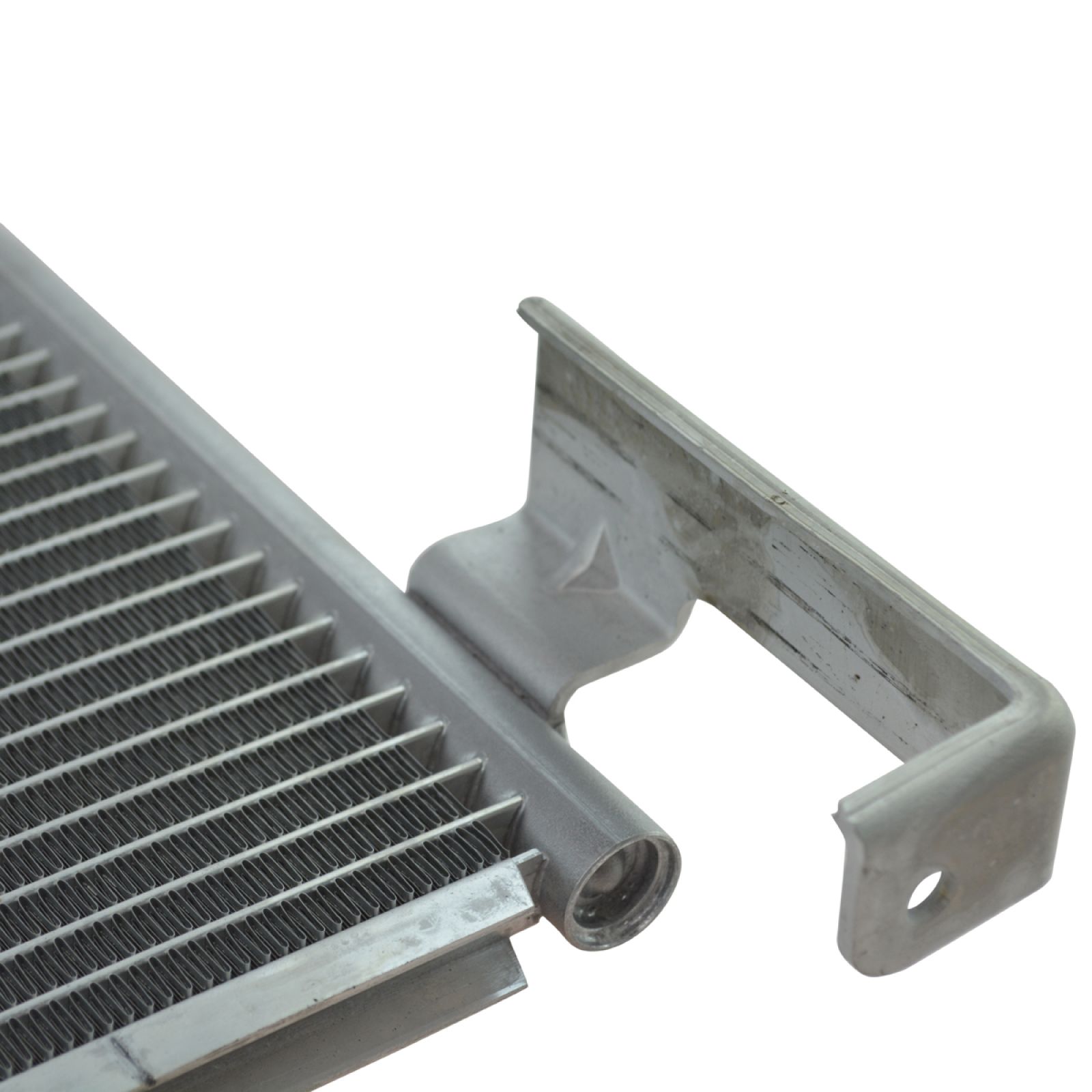 TRQ Air Conditioning A/C Condenser Compatible with 2000-2005 Dodge Neon 2000-2001 Plymouth CH3030114