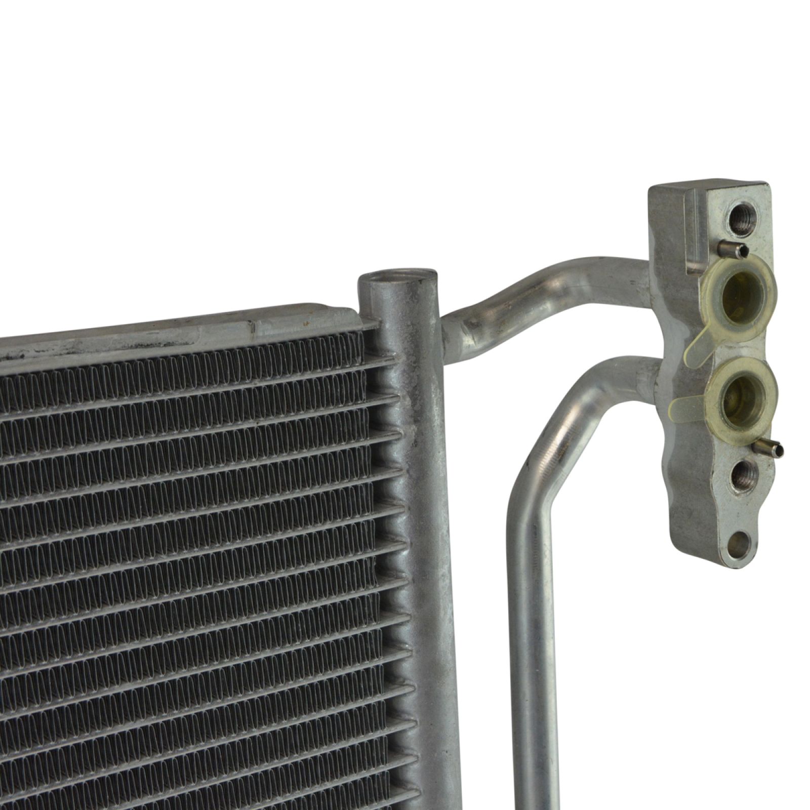 TRQ Air Conditioning A/C Condenser Compatible with 2000 BMW 323Ci 323i 1999 323is 2001-2005 325Ci 325i 325xi 328Ci 328i 330Ci 330i 330xi 2001-2006 M3 2003-2008 Z4 BM3030105 BM3030122