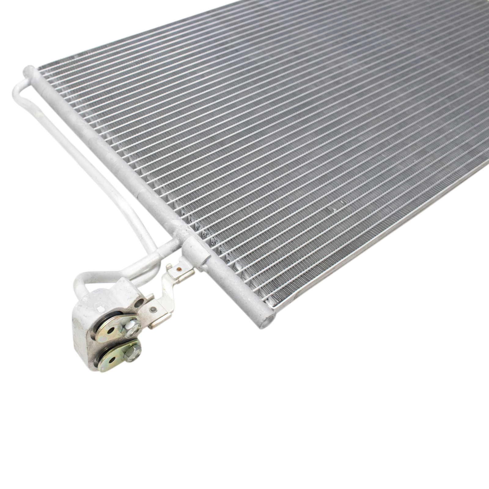 TRQ Air Conditioning A/C Condenser Compatible with 2008-2013 Volvo C30 C70 2008-2011 S40 V50 VO3030122