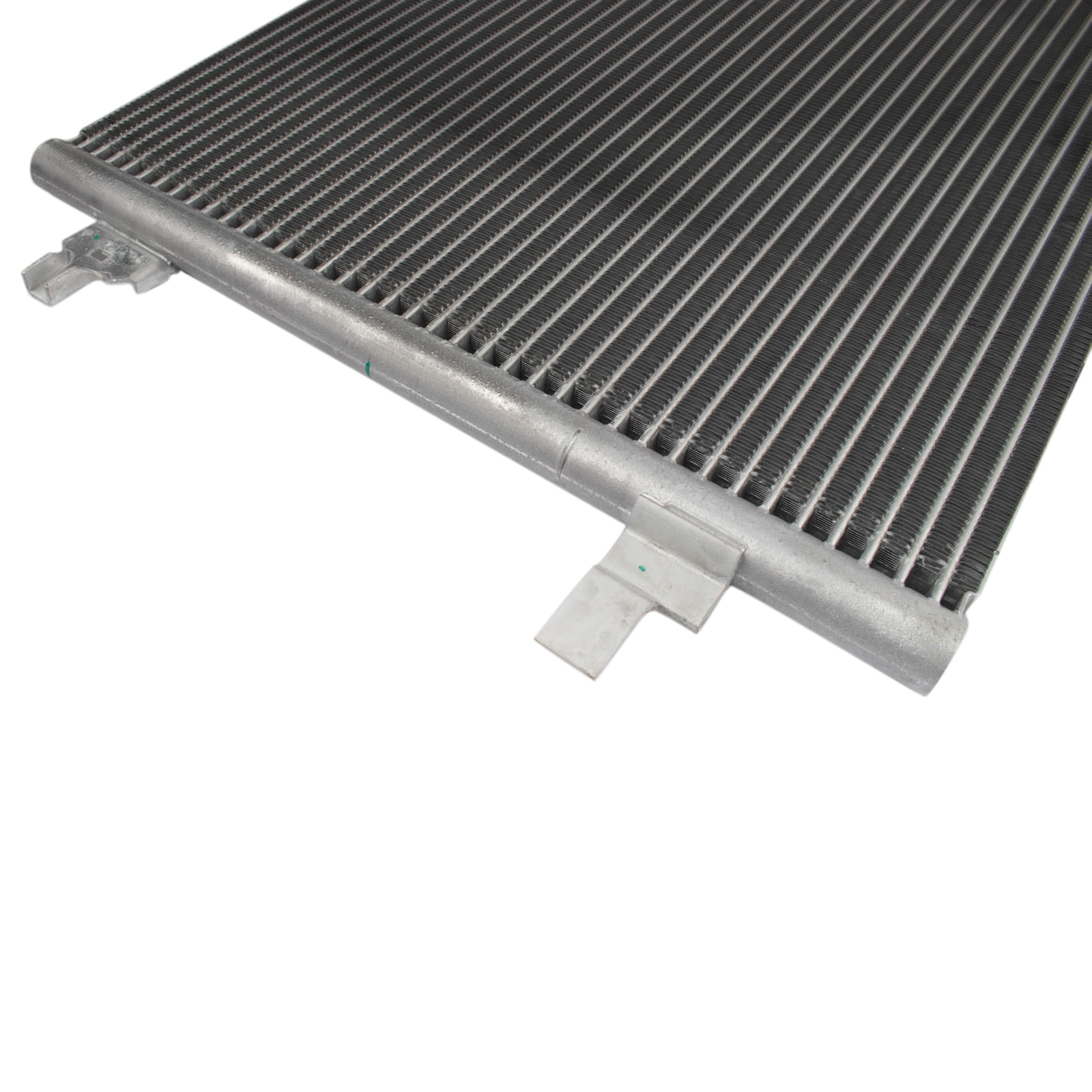 TRQ Air Conditioning A/C Condenser Compatible with 2000-2004 Audi A6 Quattro 2001-2005 Allroad Quattro