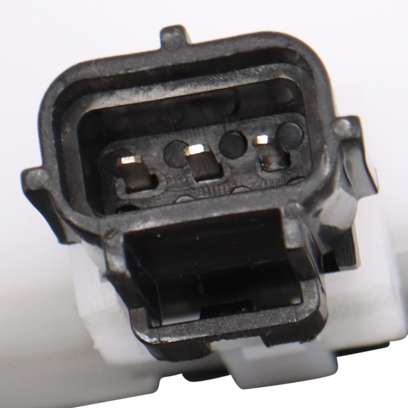 TRQ Brake Master Cylinder Compatible with 2003 Ford F-150 2004 F-150 Heritage