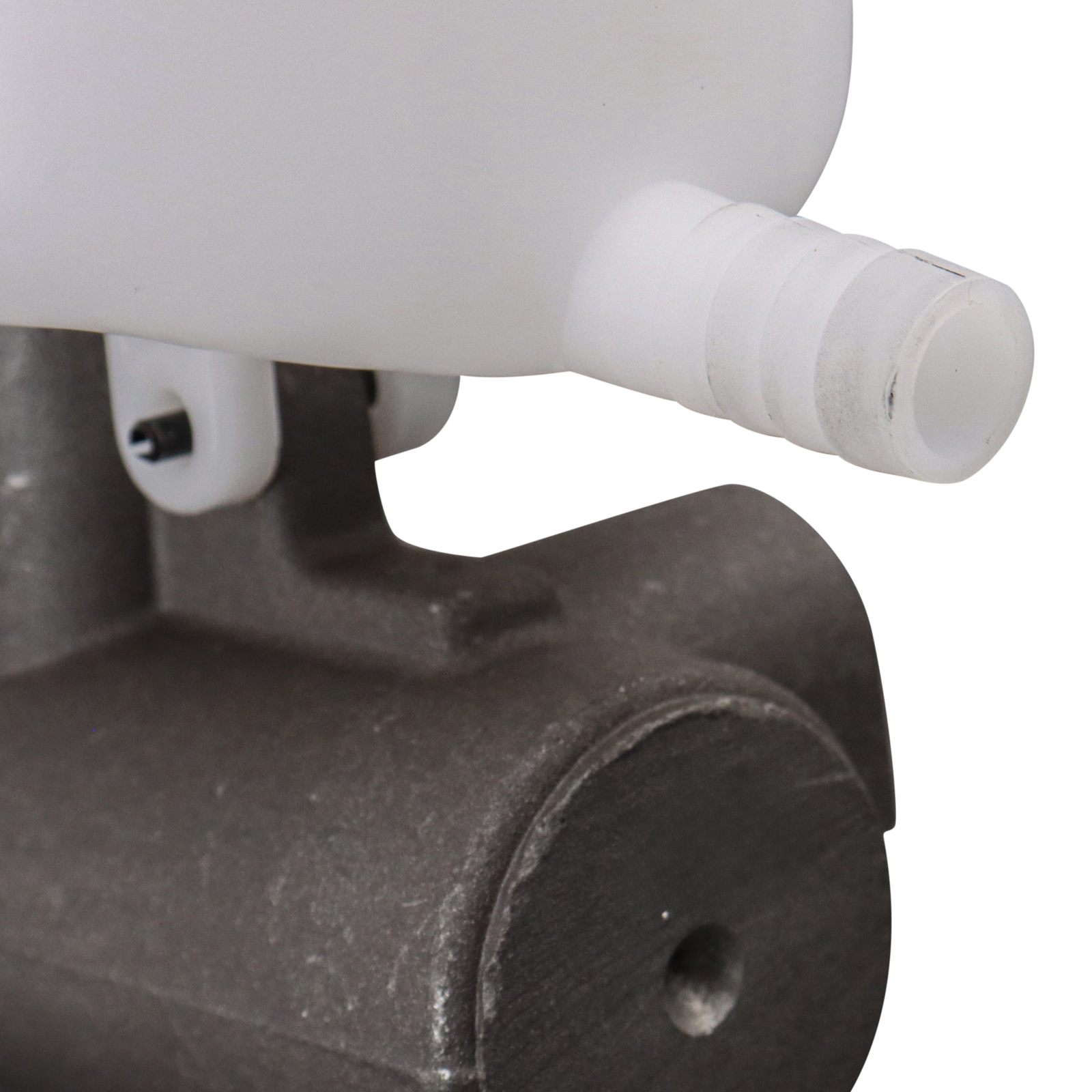 TRQ Brake Master Cylinder Compatible with 04 Avalanche 1500 03-04 Blazer Escalade Escalade ESV, EXT Sierra 1500 Silverado 1500 03 Suburban 1500 Tahoe Yukon Yukon XL 1500