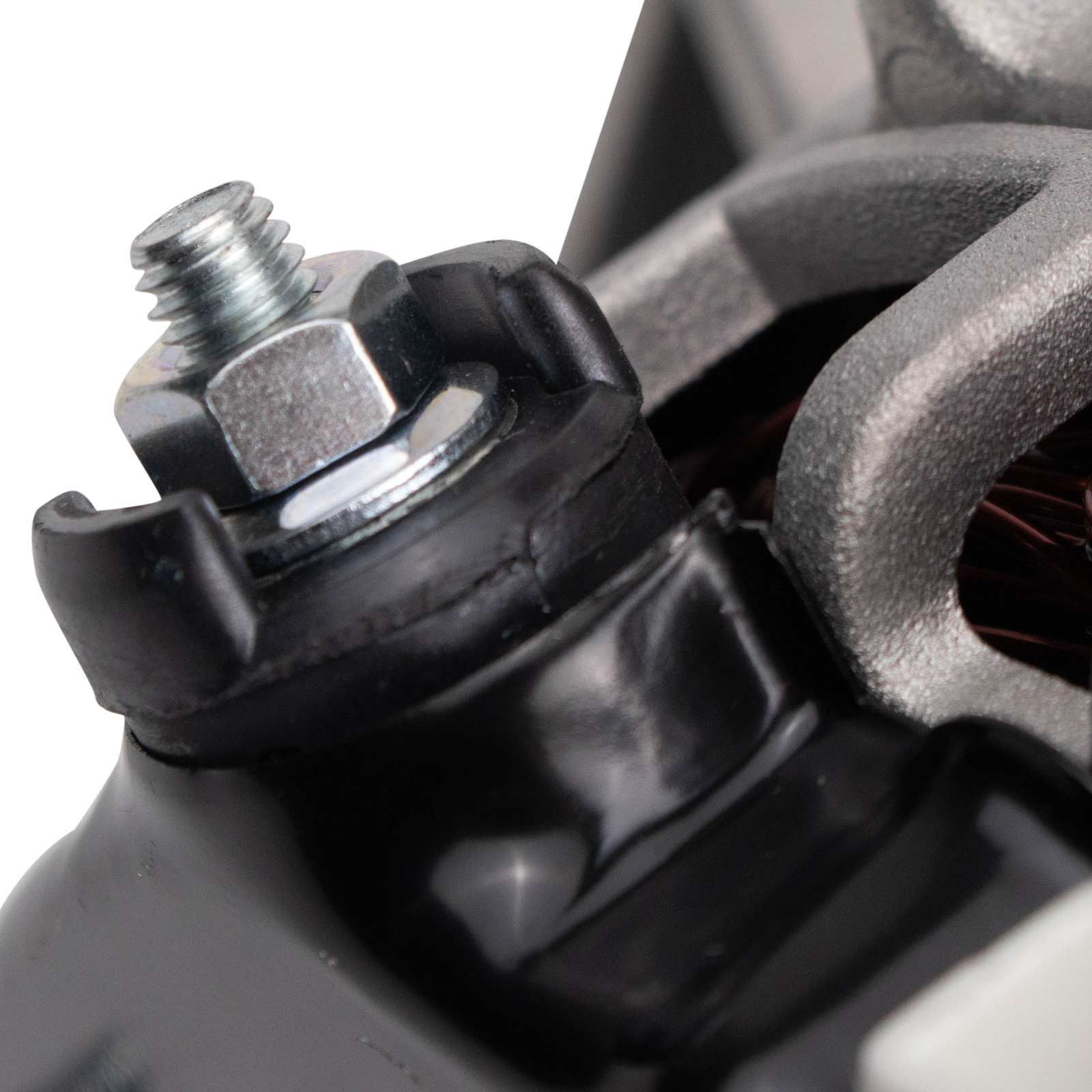 TRQ Alternator Compatible with 2005-2007 Ford Escape 2005-2006 Mazda Tribute Mercury Mariner