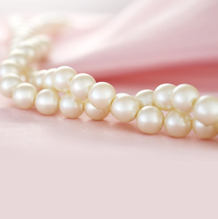 pearl-necklace.jpg?1394762048