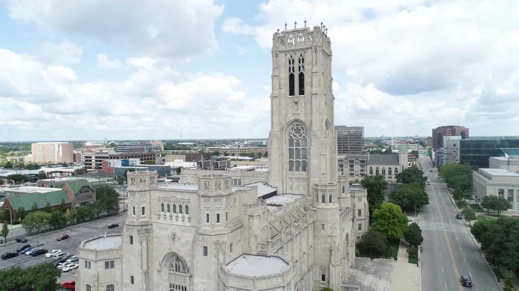 The Art of Stone Tuckpointing in Indiana