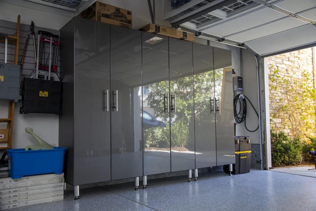 Maximize Your Garage Space with Organization Experts