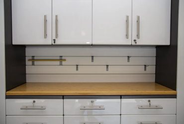 Transform Your Garage with a Makeover in Sanibel, FL