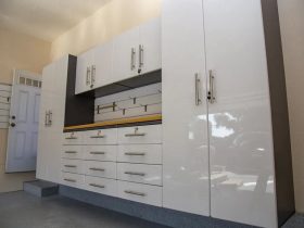 Maximize Your Storage Space with Ruskin FL Garage Cabinets