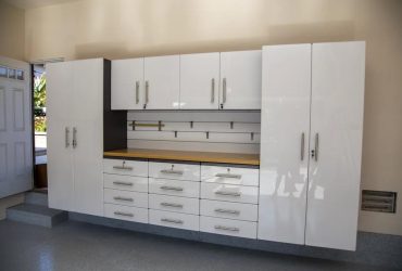 Revamp Your Garage with Our Renovation Services in Belleair Bluffs