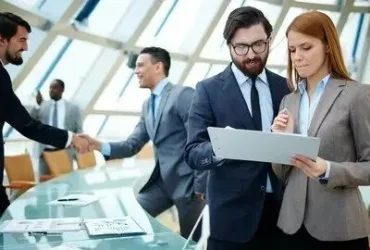 Mastering the Art of Cold Calling: A Guide for Painting Contractors