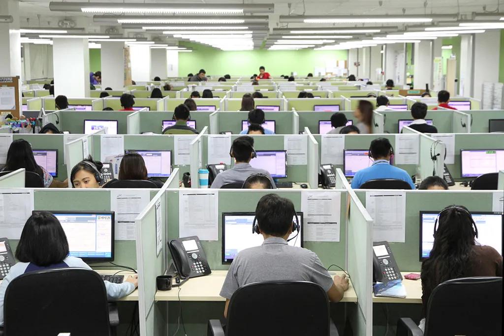 Understanding the Benefits of Outsourcing Bookkeeping Services