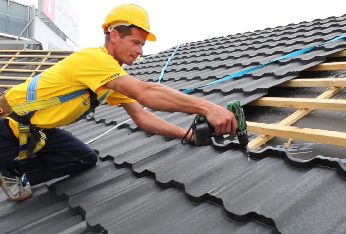 Revamp Your Roof with Newton’s Top-Notch Roofing Services