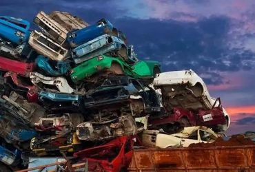 Cash For Junk Cars: Get Paid for Your Clunker Today