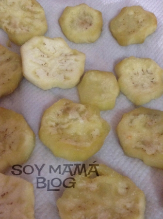 Berenjenas en papel absorbente