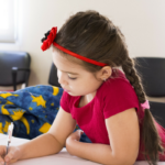 Regreso a clases: Fomenta la independencia de tus hijos