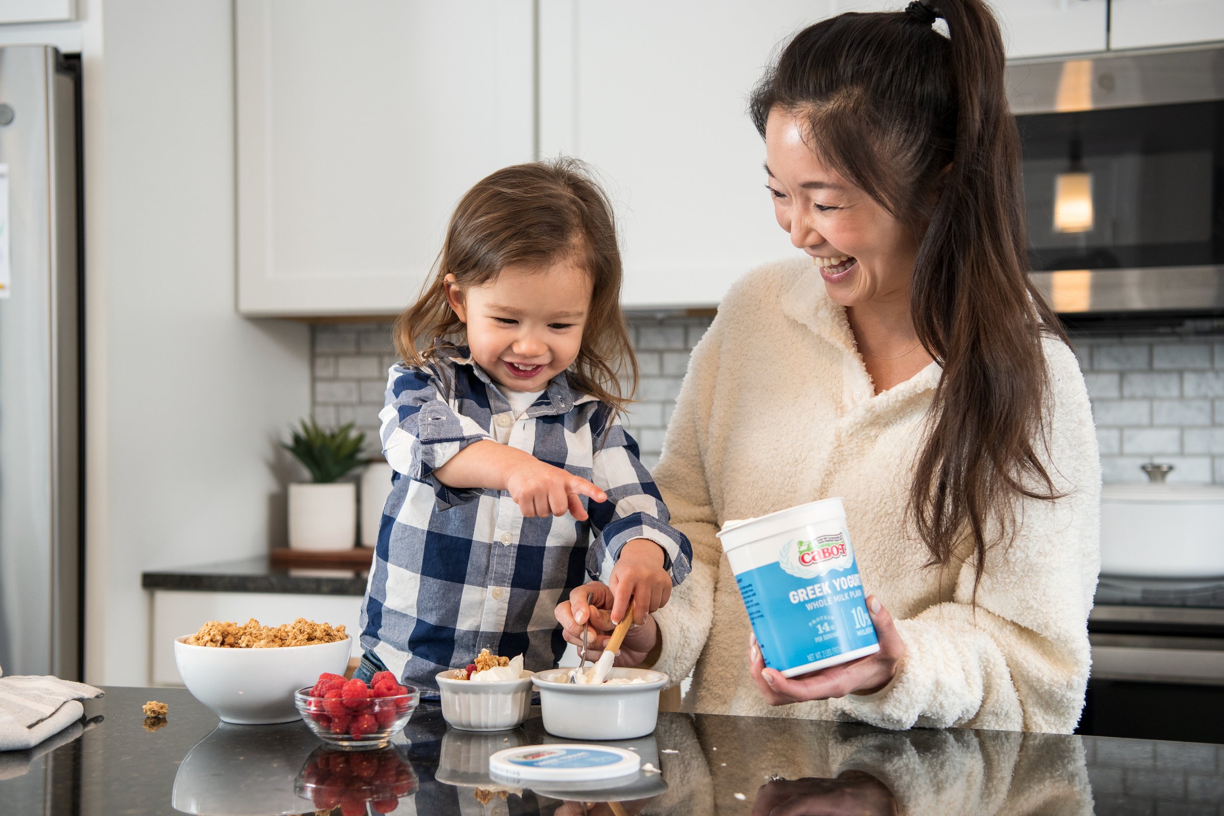 Greek Yogurt vs Regular Yogurt Here's the Difference Cabot Creamery