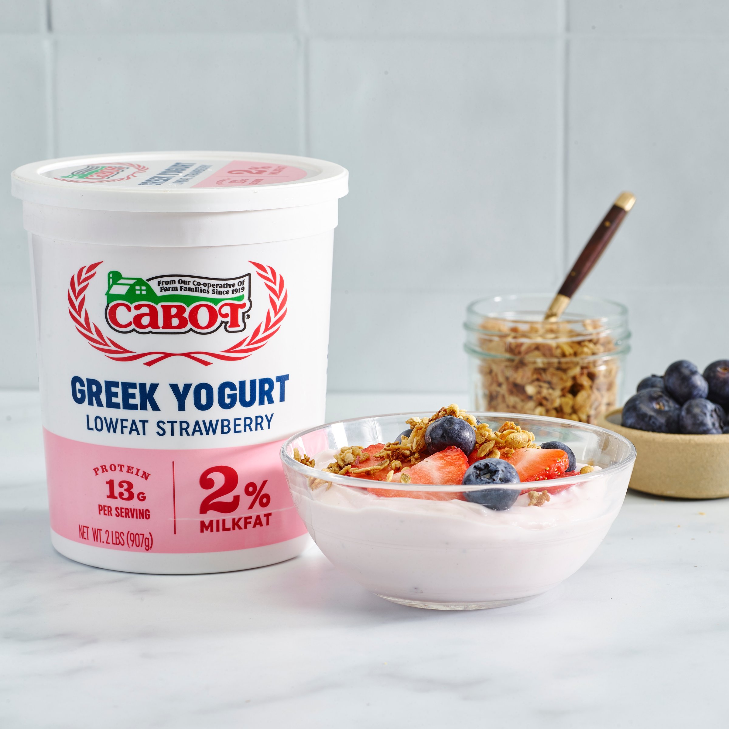 Greek Yogurt vs Regular Yogurt Here's the Difference Cabot Creamery