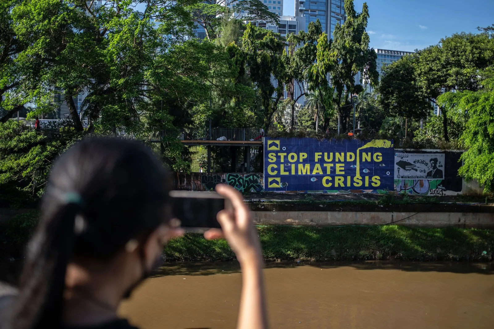 20220226_Fossil_Fuels_Did_This_BNI_action_Jakarta_Indonesia_JS_162.jpg