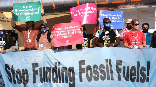 20221115_COP27_Sharm_El_Sheikh_Egypt_Fossil_Fuels_Phase_Out_action_HD4.png