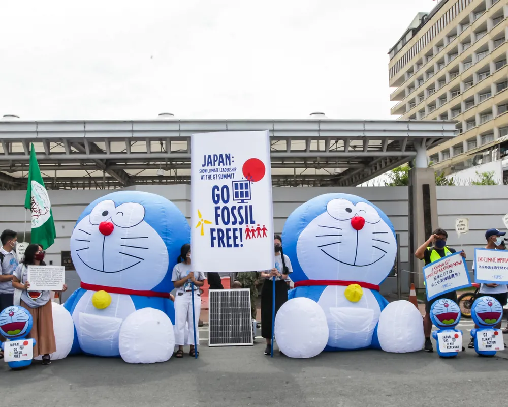 Doraemon protest in front of Japan Embassy