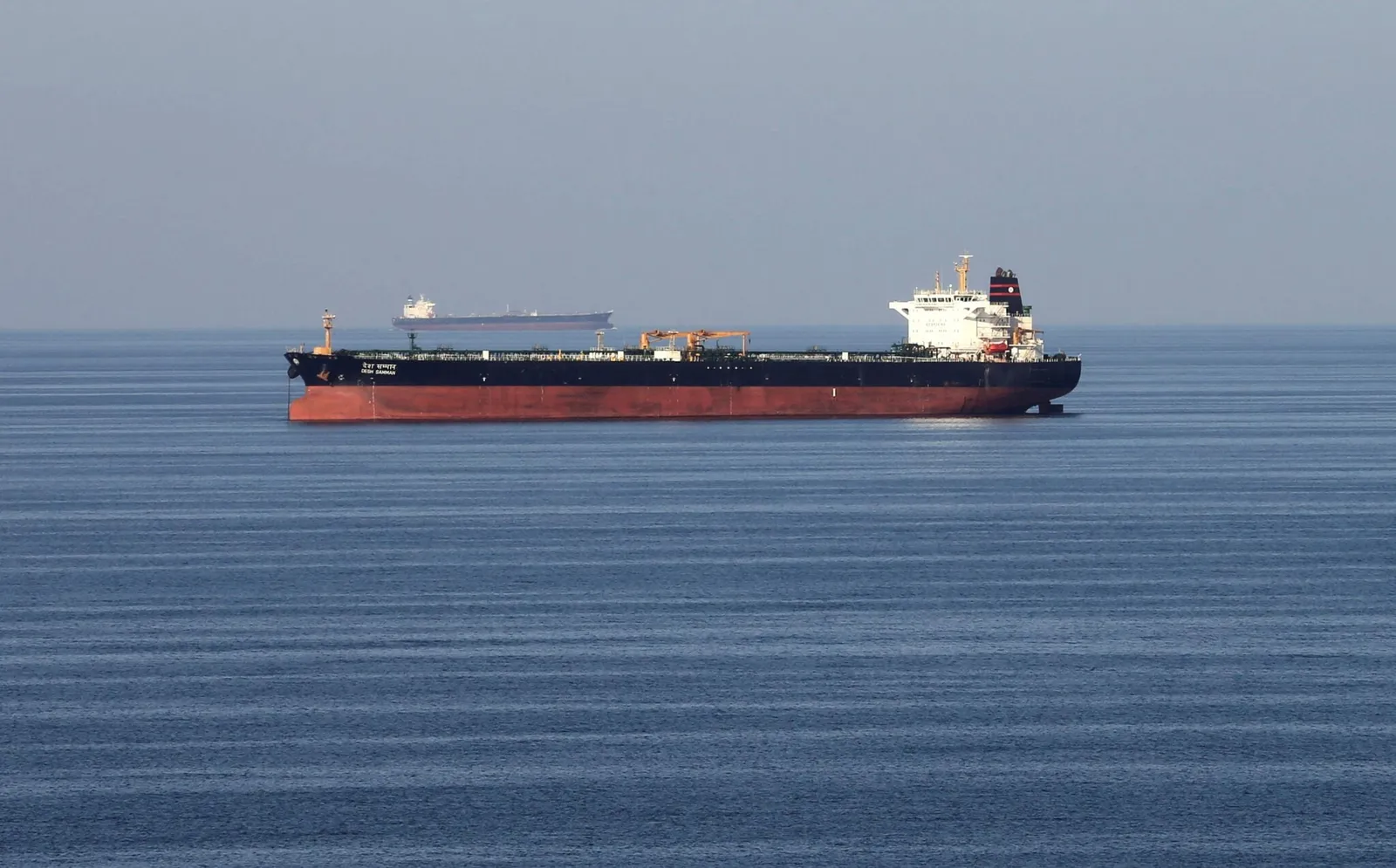2025-06-13T080424Z_1950987916_RC2J1FAFYBE2_RTRMADP_3_OIL-SHIPPING-HORMUZ-2048x1274-1.jpg