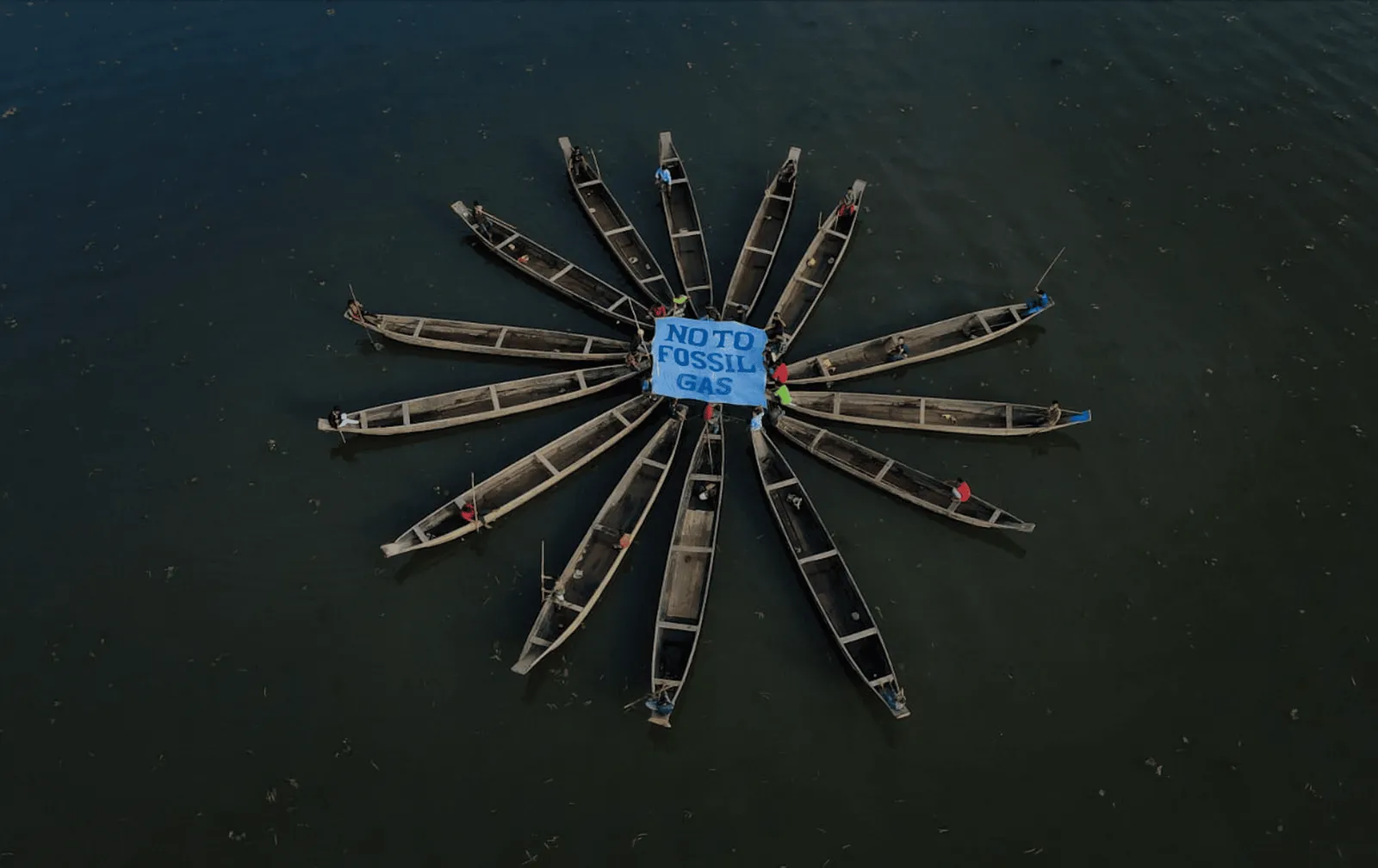 Climat-Strikes-Boat-Action.png