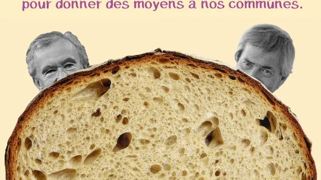 French political poster advocating for better funding of communes in 2026, featuring a large slice of bread with two faces peering behind it. Purple text on beige background with "#PARTAGE TON OIGNON" hashtag.