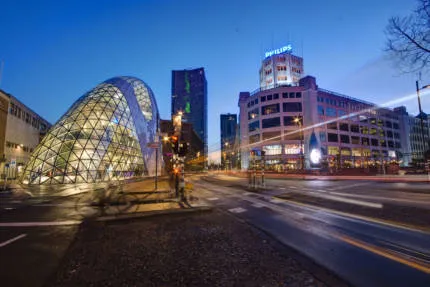 Eindhoven-430x287.jpg