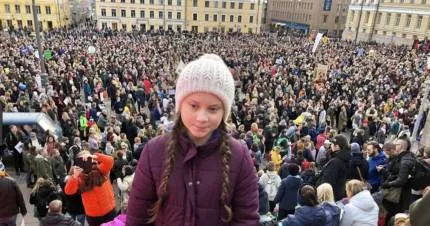 Greta-Thunberg-Paris-Feb-2019-430x226-1.jpg