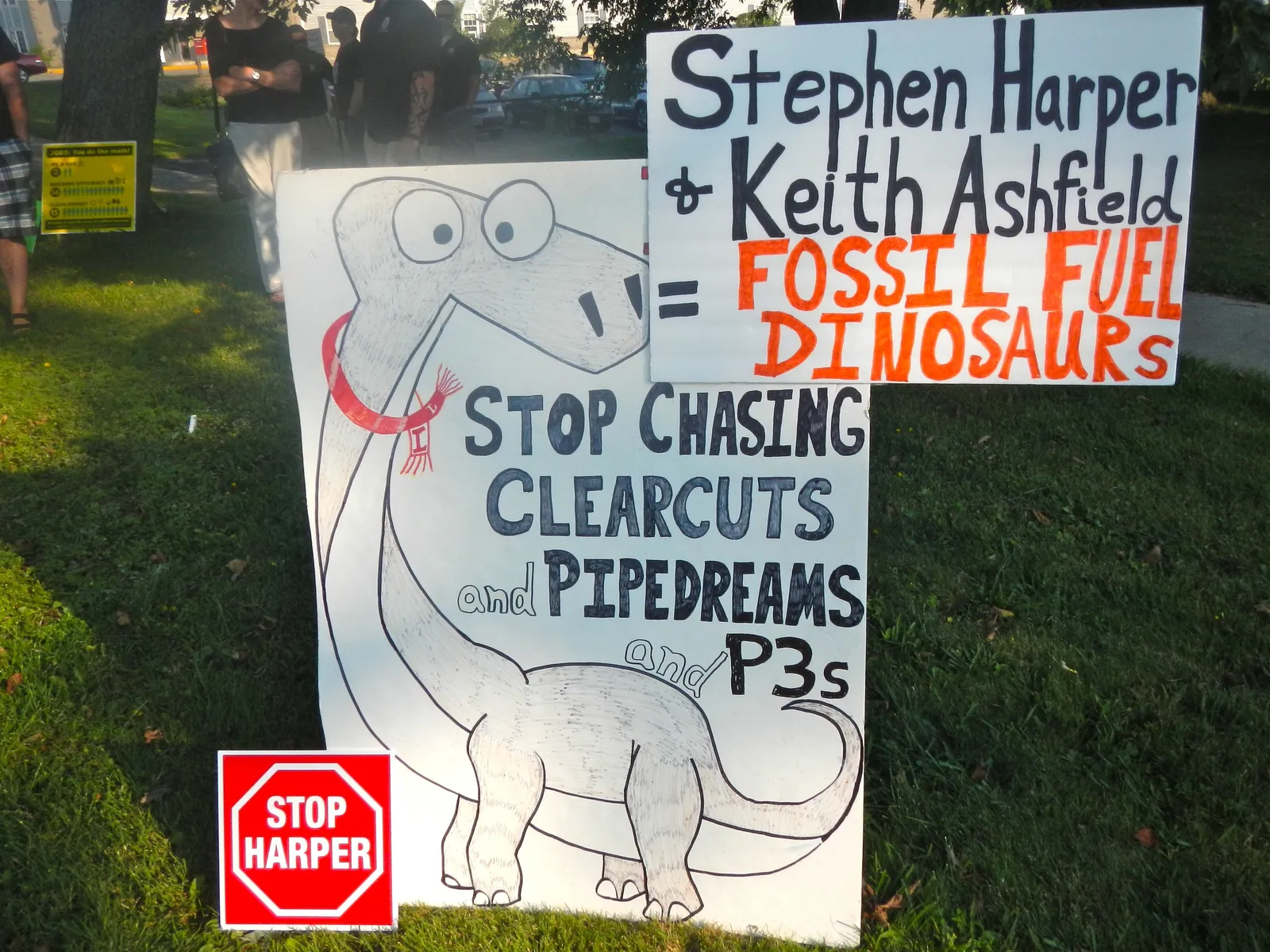 IMAGE - Stephen Harper visit to Fredericton Legion (August 17, 2015)
