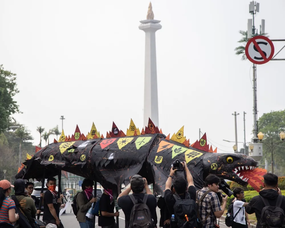 monster godzilla iklim