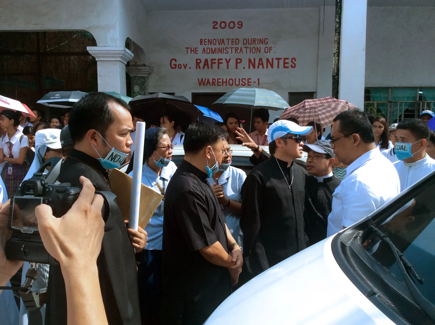 After several heated exchanges negotiations were able to progress as the priests were able to convince the board members to meet with them. Photo: Fread De Mesa
