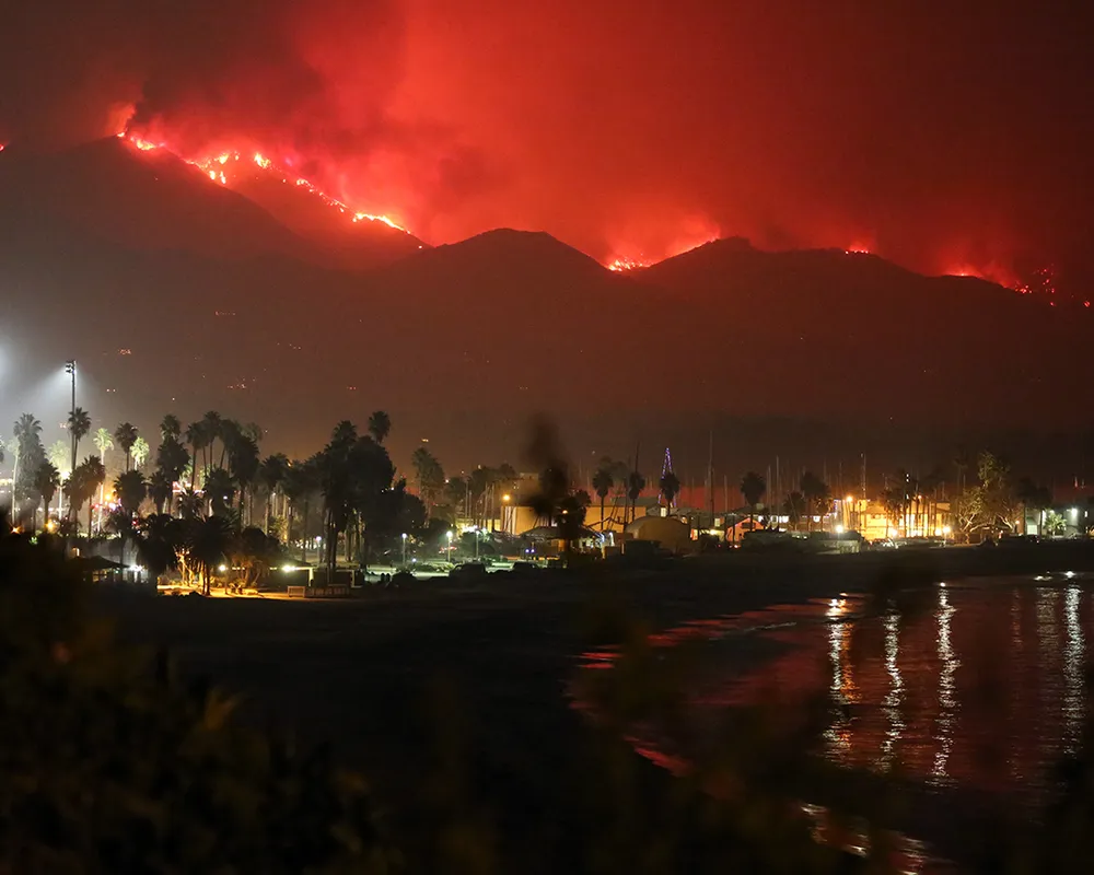 Thomas Fire, Southern California, December 2017 (credit: Jim Stoicheff)