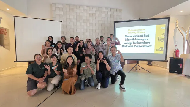 Community-based renewable energy gathering