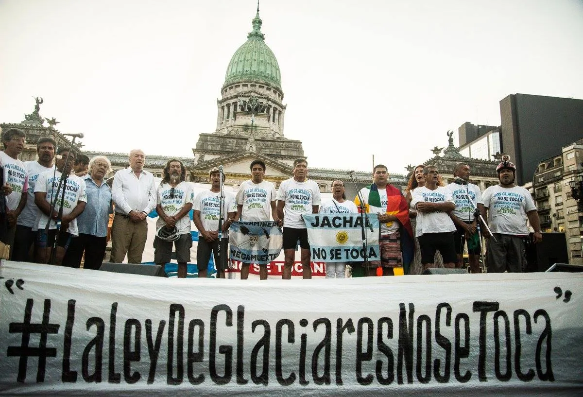 La-Ley-de-Glaciares-No-se-Toca-Argentina.jpg