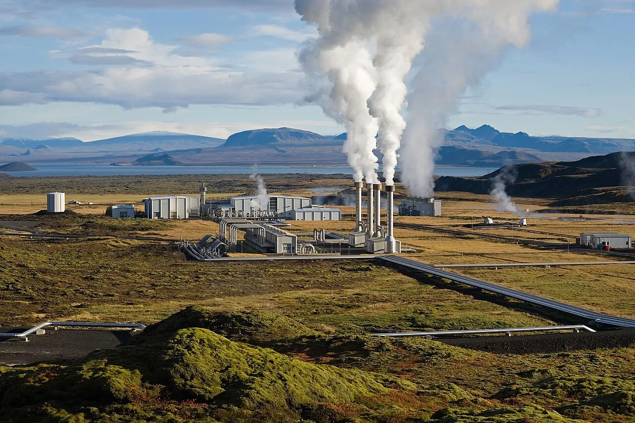 NesjavellirPowerPlant_edit2.jpg