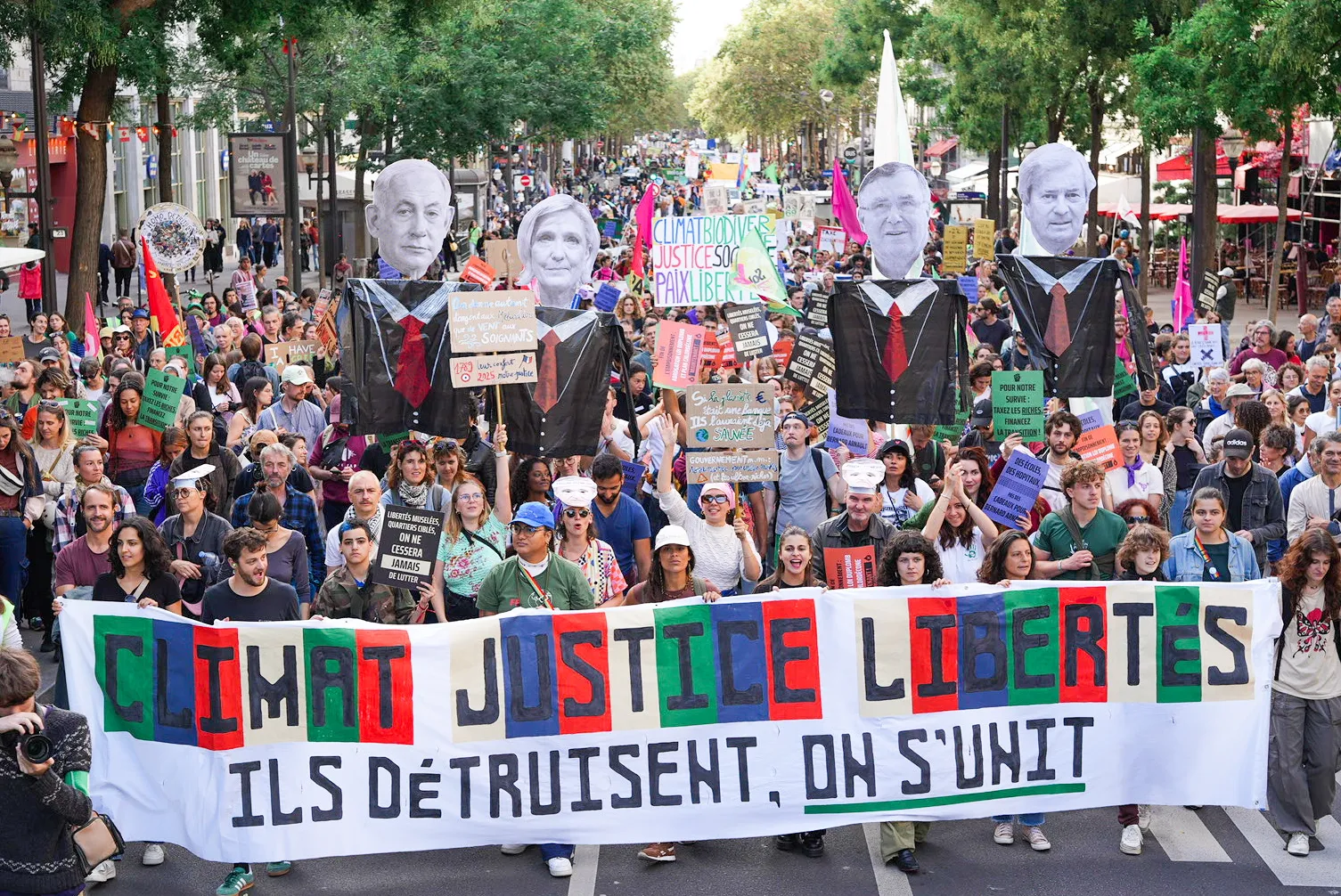 PARIS_2025-09-28-Marches-Climat-Paris-Remy-El-Sibaie-Action-Justice-Climat.jpg