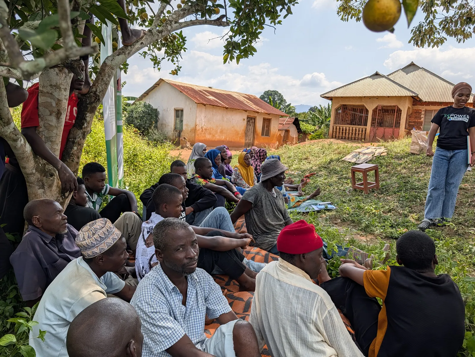 Community members of Mihanga Village, photo credit: Ziadah Kassimu