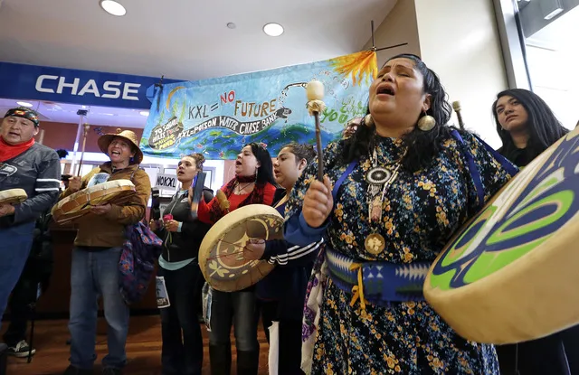 Pipeline_Bank_Protests-640x415