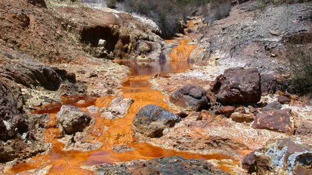 Rio_tinto_river_CarolStoker_NASA_Ames_Research_Center.jpg